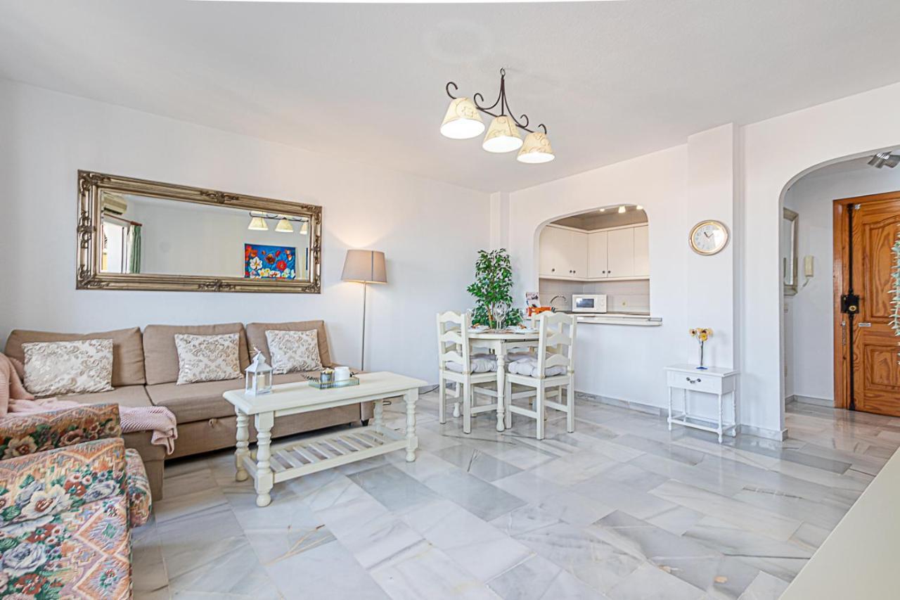 797 - Amplio Piso 4 En El Centro De Arroyo De La Miel Appartement Benalmádena