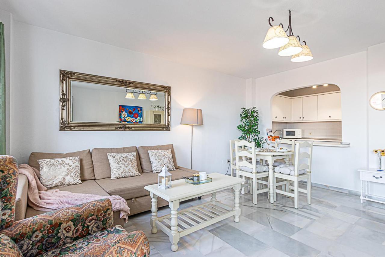 Appartement 797 - Amplio Piso 4 En El Centro De Arroyo De La Miel Benalmádena